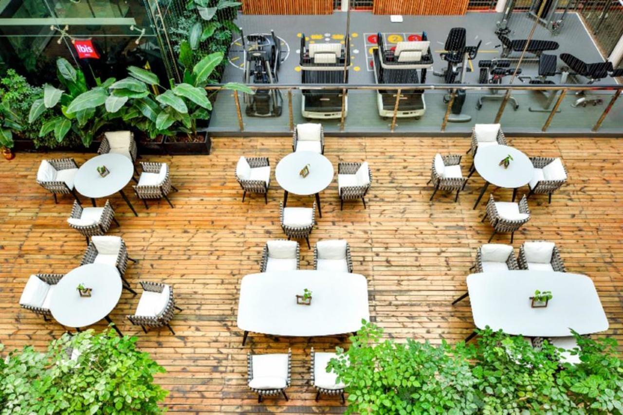 Ibis Shanghai New Hongqiao Exterior photo