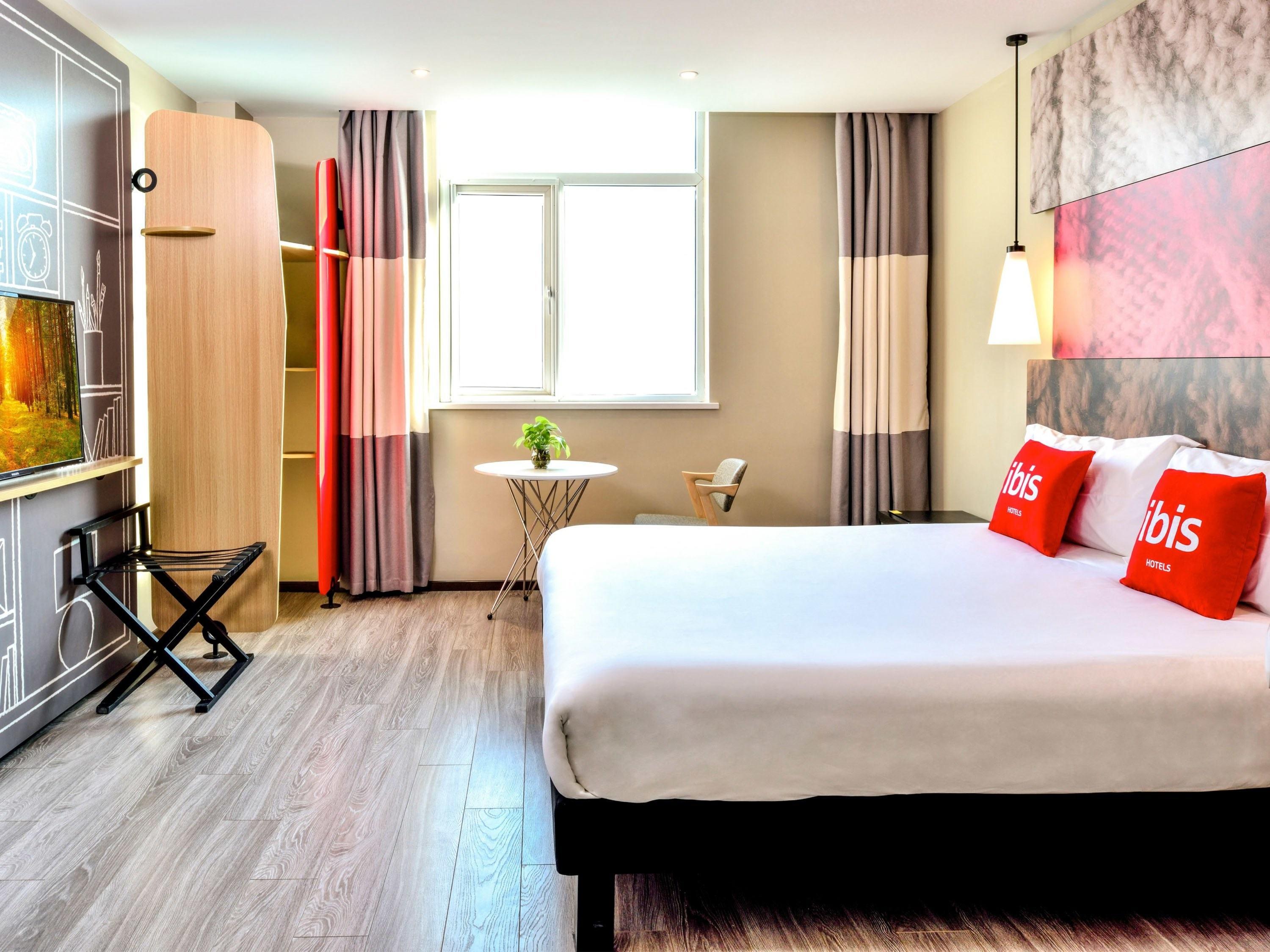 Ibis Shanghai New Hongqiao Exterior photo