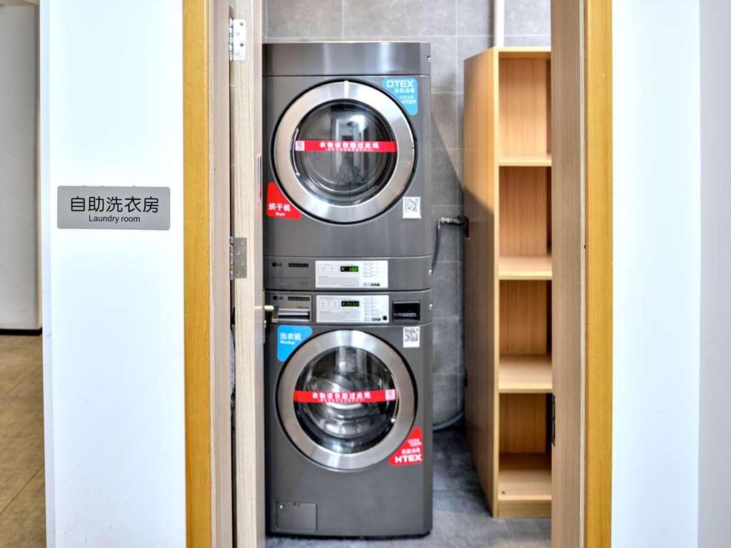 Ibis Shanghai New Hongqiao Amenities photo